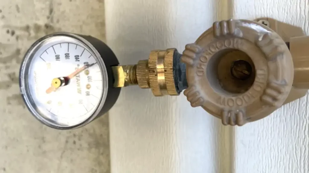 what happens when a water pressure regulator goes bad